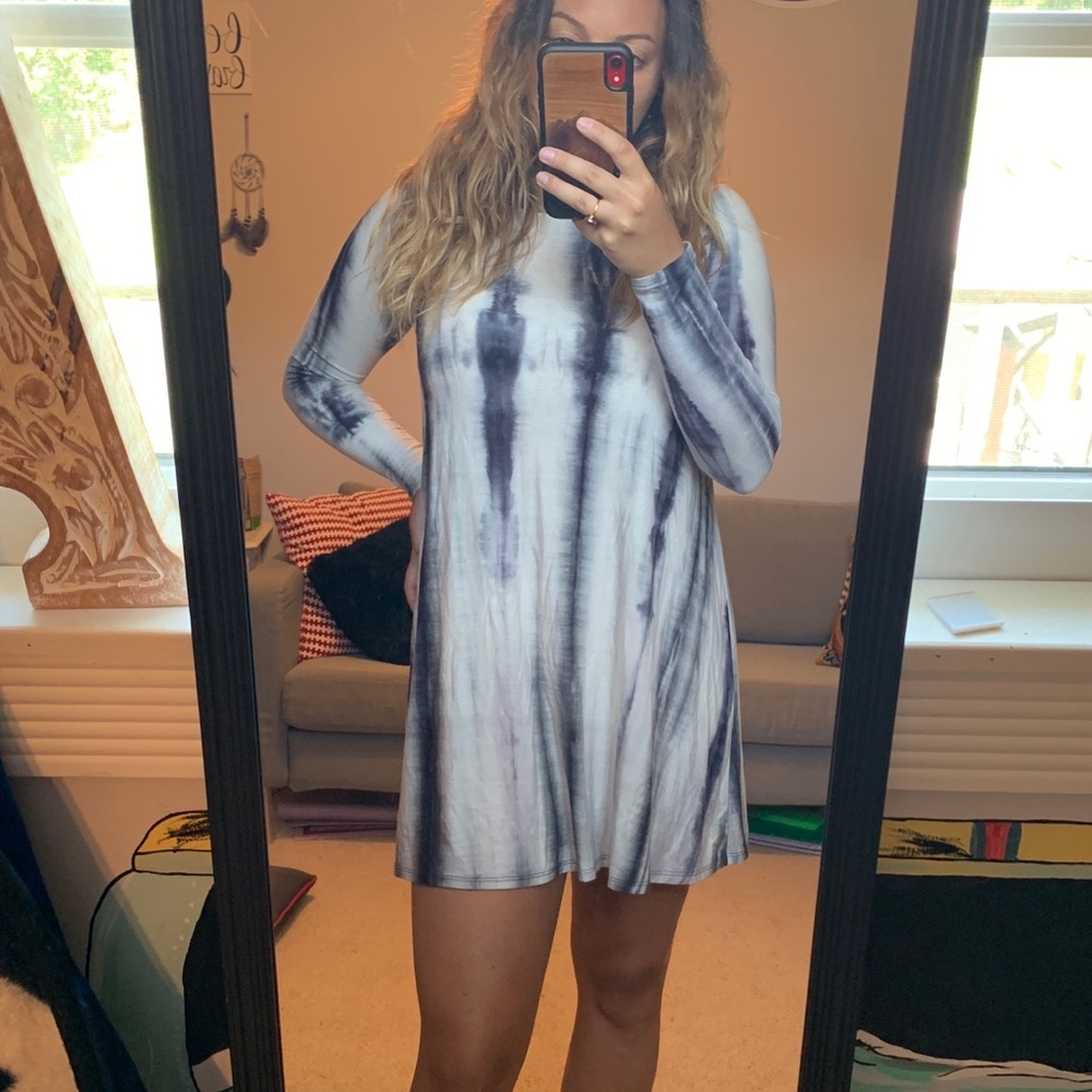 Tie dye long sleeve t shirt dress
